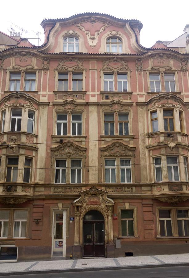Apartment In The Heart Of Prague Extérieur photo